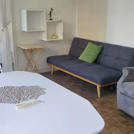 Caen Avec Parking Gratuit Apartamento *